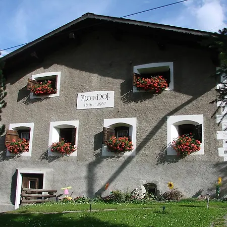 Alter Hof Давос